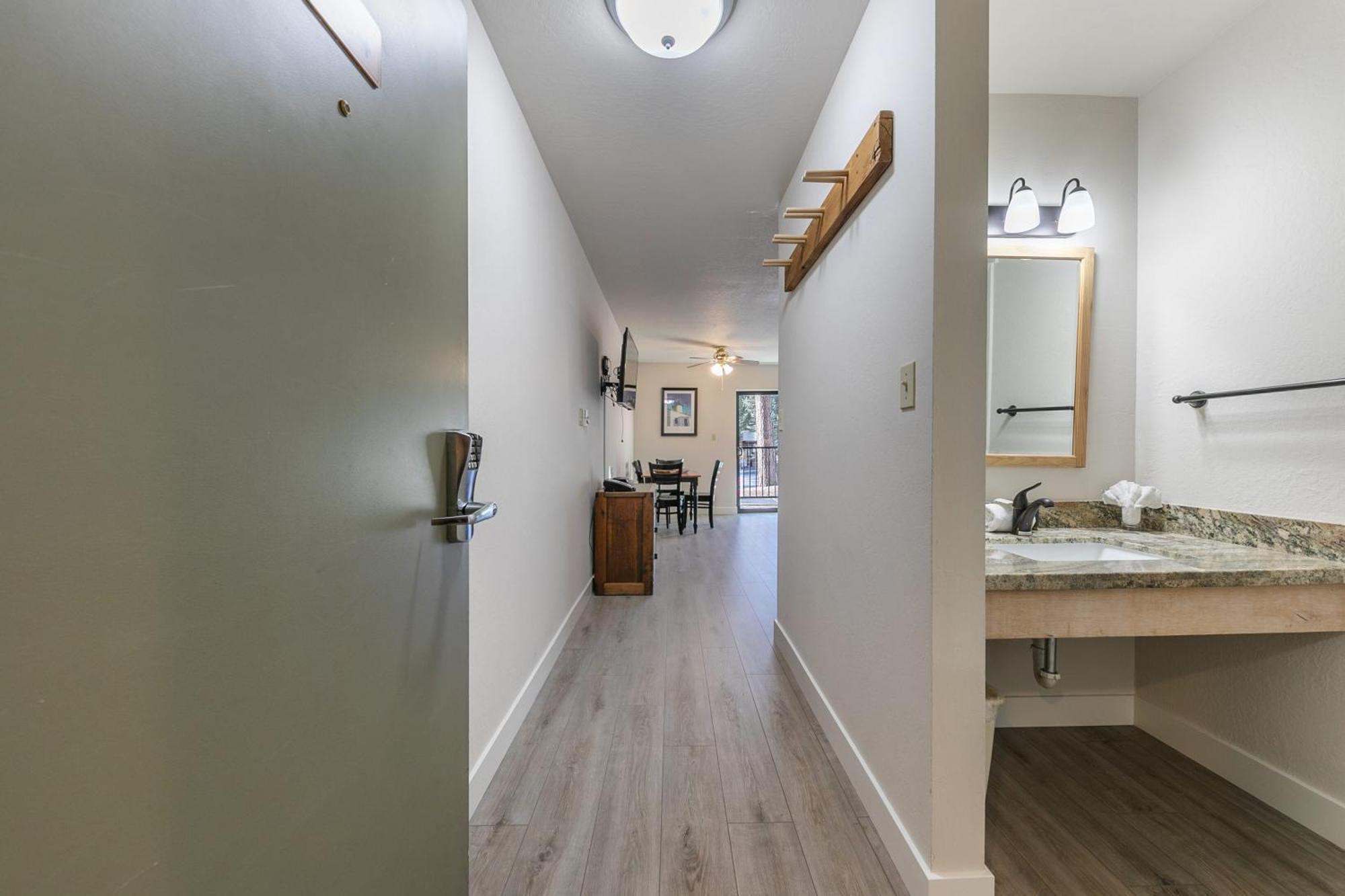 Holiday home King 2nd Floor #234 At Donner Village Truckee